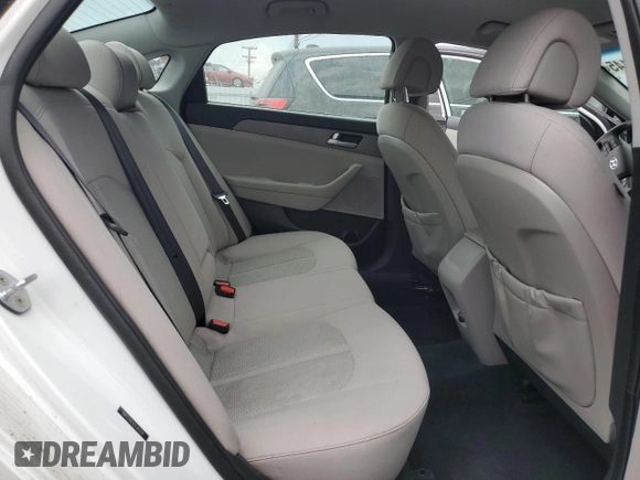 2016 Hyundai Sonata SE z VIN 5NPE24AF9GH369351, wystawiony jako Copart lot #59766145 z przebiegiem 100 888 mil mil oraz Czysty tytuł • Clean title. Historia ofert i sprzedaży dostępna na DreamBid. Obrazek 10.