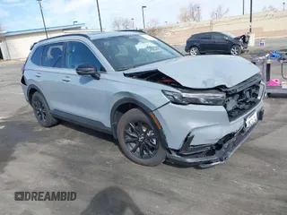 2025 Honda CR-V Sport-L with VIN 7FARS6H86SE034337, listed as a IAAI auction lot 41680361 with 3,526 mi miles and . Bid and sale history available at DreamBid. Image 1.