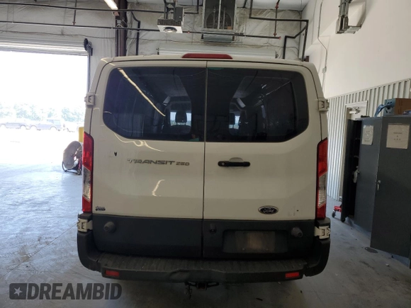 2018 Ford Transit z VIN 1FTYR2YMXJKB01631, wystawiony jako Copart lot #60091905 z przebiegiem 123 157 mil mil oraz Szkoda całkowita • Salvage title. Historia ofert i sprzedaży dostępna na DreamBid. Obrazek 6.