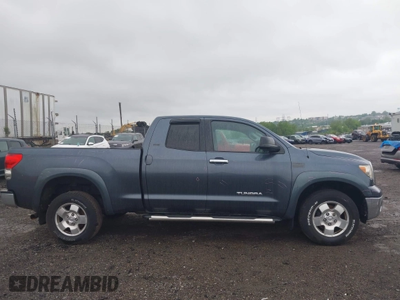 2008 Toyota Tundra z VIN 5TFBV54148X071912, wystawiony jako IAAI lot #42209379 z przebiegiem 261 492 mil mil oraz . Historia ofert i sprzedaży dostępna na DreamBid. Obrazek 14.