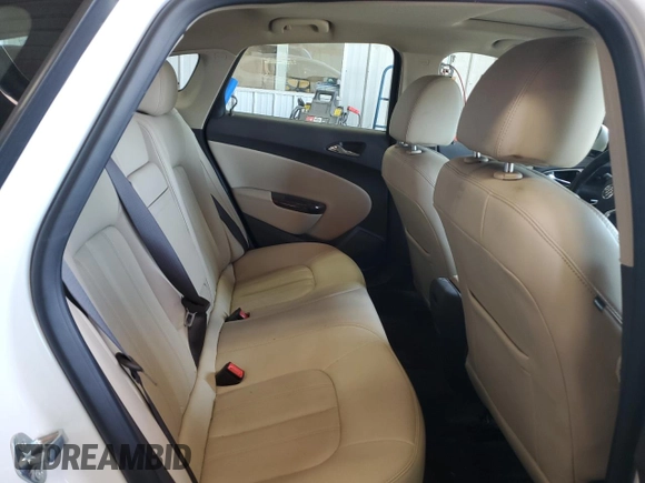 2015 Buick Verano Group z VIN 1G4PS5SK1F4211175, wystawiony jako Copart lot #61166205 z przebiegiem 58 794 mil mil oraz Czysty tytuł • Clean title. Historia ofert i sprzedaży dostępna na DreamBid. Obrazek 10.