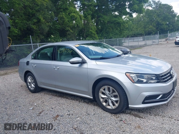 2016 Volkswagen Passat S with VIN 1VWAT7A33GC040009, listed as a IAAI auction lot 42582361 with 91,961 mi miles and . Bid and sale history available at DreamBid. Image 13.