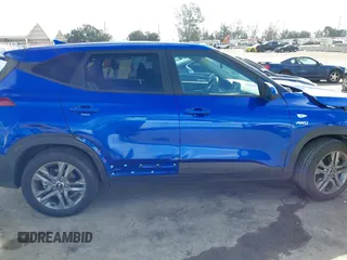 2021 Kia Seltos LX z VIN KNDEPCAA9M7076887, wystawiony jako IAAI lot #41708045 z przebiegiem 39 497 mil mil oraz . Historia ofert i sprzedaży dostępna na DreamBid. Obrazek 13.