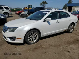 2010 Ford Fusion SEL with VIN 3FAHP0JA8AR117273, listed as a Copart auction lot 53551815 with 303,512 mi miles and Clean Title. Bid and sale history available at carsss.com. Image 1.