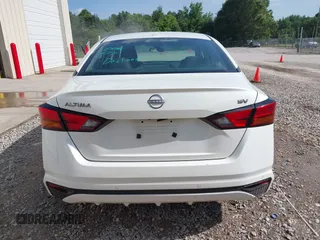 2024 Nissan Altima SV with VIN 1N4BL4DV2RN387119, listed as a IAAI auction lot 42563462 with 51,591 mi miles and . Bid and sale history available at DreamBid. Image 16.