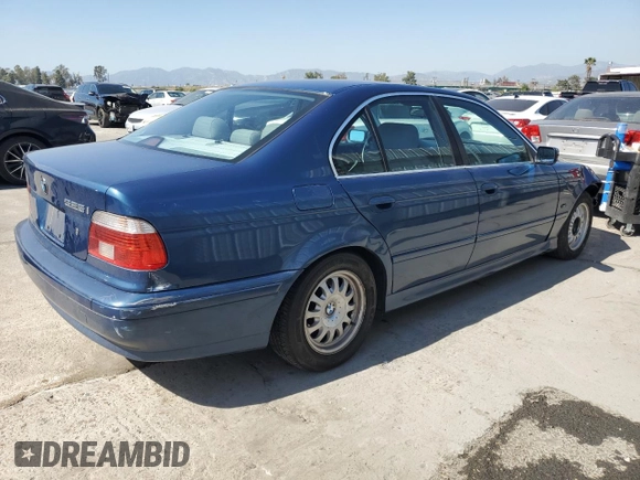 2001 BMW 5 Series 525iA with VIN WBADT43431GF55113, listed as a Copart auction lot 52615965 with 151,416 mi miles and Salvage Title. Bid and sale history available at carsss.com. Image 3.
