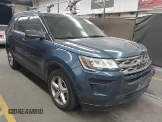 2018 Ford Explorer z VIN 1FM5K7B84JGA88972, wystawiony jako IAAI lot #42737366 z przebiegiem 162 115 mil mil oraz . Historia ofert i sprzedaży dostępna na DreamBid. Obrazek 1.