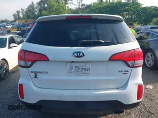 2014 Kia Sorento EX with VIN 5XYKU4A70EG431214, listed as a IAAI auction lot 42231124 with 99,275 mi miles and . Bid and sale history available at DreamBid. Image 16.