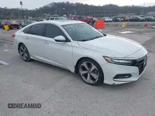 2020 Honda Accord Touring z VIN 1HGCV2F96LA011360, wystawiony jako IAAI lot #41192112 z przebiegiem 64 643 mil mil oraz . Historia ofert i sprzedaży dostępna na DreamBid. Obrazek 1.