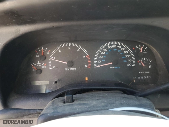 1998 Dodge Ram 1500 with VIN 1B7HC13Z7WJ126885, listed as a Copart auction lot 48674135 with 264,080 mi miles and Salvage Title. Bid and sale history available at carsss.com. Image 9.