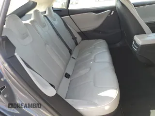 2014 Tesla Model S 60 с VIN 5YJSA1H15EFP49412, выставлен на аукционе Copart как лот 60476835 с пробегом 96 202 миль миль и Списание • Salvage title. История ставок и продаж доступна на DreamBid. Изображение 10.