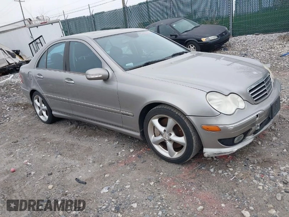2005 Mercedes-Benz C 230 Kompressor with VIN WDBRF40J65F722047, listed as a IAAI auction lot 42021101 with 61,189 mi miles and . Bid and sale history available at DreamBid. Image 1.