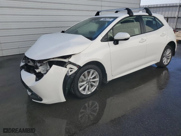 2024 Toyota Corolla Hatchback SE with VIN JTND4MBE0R3225340, listed as a Copart auction lot 45055275 with 5,619 mi miles and Salvage Title. Bid and sale history available at carsss.com. Image 1.