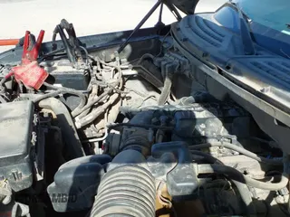 2011 Ford F-150 XL с VIN 1FTEX1CM2BFA34477, выставлен на аукционе IAAI как лот 41622676 с пробегом 260 123 миль миль и . История ставок и продаж доступна на DreamBid. Изображение 18.