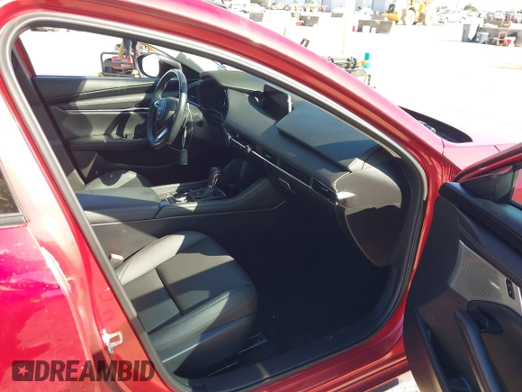 2021 Mazda 3 2.5 Turbo с VIN 3MZBPBAY2MM252787, выставлен на аукционе IAAI как лот 41861263 с пробегом 38 670 миль миль и . История ставок и продаж доступна на DreamBid. Изображение 5.