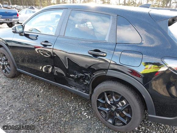 2023 Honda HR-V Sport with VIN 3CZRZ2H55PM749693, listed as a IAAI auction lot 41651539 with 13,411 mi miles. Bid and sale history available at carsss.com. Image 6.