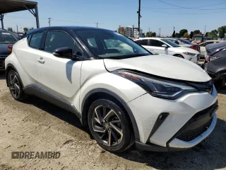 2020 Toyota C-HR LE with VIN JTNKHMBX3L1074624, listed as a Copart auction lot 52639455 with 55,483 mi miles and Salvage Title. Bid and sale history available at DreamBid. Image 4.