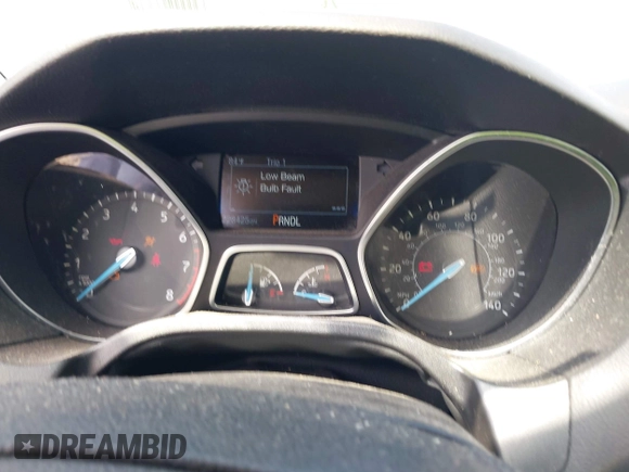 2016 Ford Focus SE with VIN 1FADP3F26GL285390, listed as a IAAI auction lot 42036840 with 228,425 mi miles. Bid and sale history available at carsss.com. Image 7.