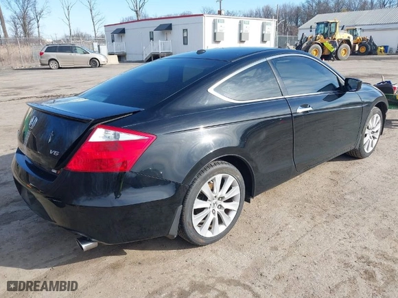 2009 Honda Accord Cpe EX-L with VIN 1HGCS22889A009589, listed as a IAAI auction lot 41747847 with 138,328 mi miles. Bid and sale history available at carsss.com. Image 4.