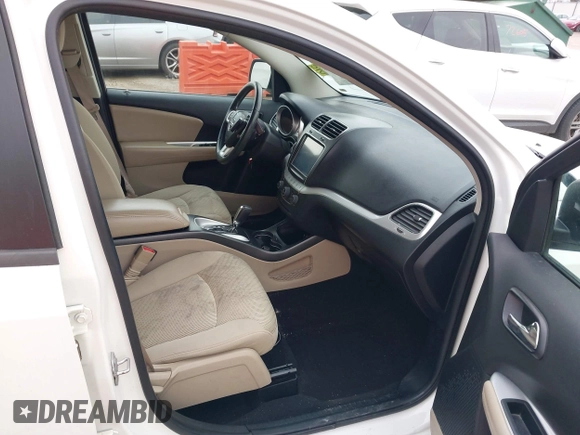 2014 Dodge Journey SXT z VIN 3C4PDCBB9ET222226, wystawiony jako IAAI lot #42056579 z przebiegiem 105 139 mil mil oraz . Historia ofert i sprzedaży dostępna na DreamBid. Obrazek 5.