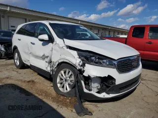 2020 Kia Sorento LX with VIN 5XYPGDA38LG655404, listed as a Copart auction lot 46668395 with 17,004 mi miles and Salvage Title. Bid and sale history available at carsss.com. Image 4.