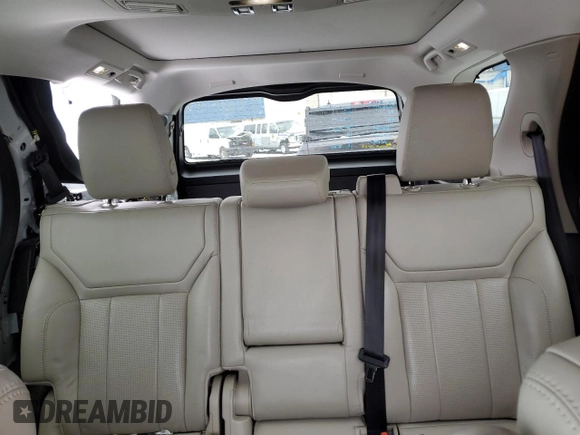 2019 Land Rover Discovery SE with VIN SALRG2RVXK2405733, listed as a Copart auction lot 88069395 with 73,468 mi miles and Clean Title. Bid and sale history available at DreamBid. Image 10.