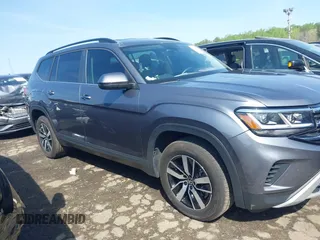 2022 Volkswagen Atlas SE with VIN 1V2DP2CA0NC503805, listed as a IAAI auction lot 41928342 with 65,860 mi miles and . Bid and sale history available at DreamBid. Image 13.