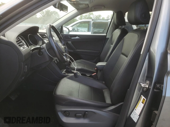 2018 Volkswagen Tiguan SEL with VIN 3VV3B7AX5JM125247, listed as a Copart auction lot 61404605 with 96,748 mi miles and Salvage title. Bid and sale history available at DreamBid. Image 7.