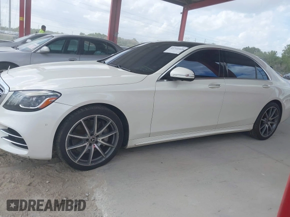 2018 Mercedes-Benz S 560 with VIN WDDUG8GB3JA380620, listed as a IAAI auction lot 41722426 with 94,007 mi miles and . Bid and sale history available at carsss.com. Image 14.