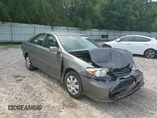 2004 Toyota Camry LE z VIN 4T1BE32K74U848946, wystawiony jako Copart lot #56030995 z przebiegiem Nie podano mil oraz Szkoda całkowita • Salvage title. Historia ofert i sprzedaży dostępna na DreamBid. Obrazek 13.