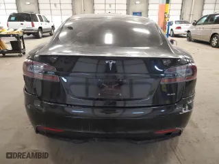 2021 Tesla Model S Plaid with VIN 5YJSA1E64MF454817, listed as a Copart auction lot 48243935 with 0 mi miles and Salvage Title. Bid and sale history available at carsss.com. Image 6.