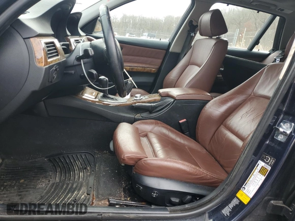 2006 BMW 3 Series 325xi with VIN WBAVT13556KW22517, listed as a Copart auction lot 43342125 with 113,636 mi miles and Salvage title. Bid and sale history available at DreamBid. Image 7.
