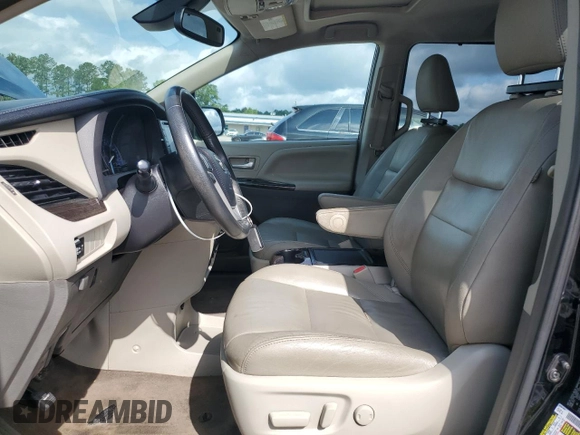 2018 Toyota Sienna XLE Auto Access Seat with VIN 5TDYZ3DC9JS908685, listed as a Copart auction lot 59714785 with 134,997 mi miles and Salvage title. Bid and sale history available at DreamBid. Image 7.