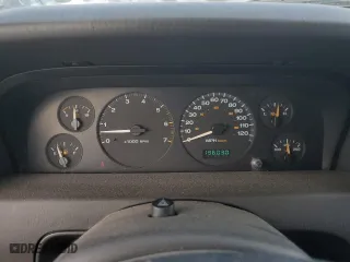 2002 Jeep Grand Cherokee Laredo with VIN 1J4GW48N02C205818, listed as a Copart auction lot 44737205 with 136,030 mi miles and Salvage Title. Bid and sale history available at carsss.com. Image 9.