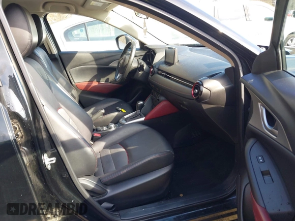 2017 Mazda CX-3 Touring with VIN JM1DKFC70H0171771, listed as a IAAI auction lot 41870395 with 100,472 mi miles. Bid and sale history available at carsss.com. Image 5.