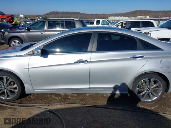2013 Hyundai Sonata Limited with VIN 5NPEC4AB8DH805564, listed as a IAAI auction lot 41133553 with 99,410 mi miles and . Bid and sale history available at DreamBid. Image 14.