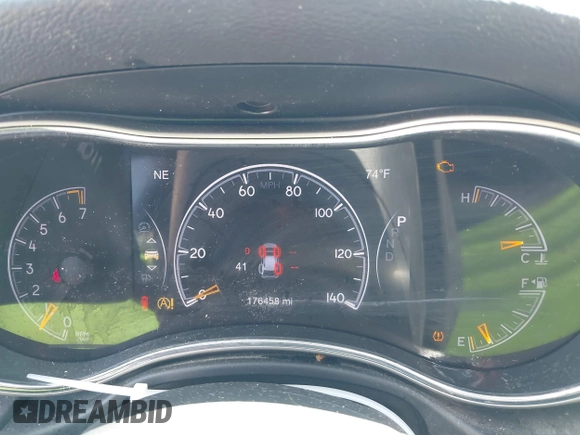 2017 Jeep Grand Cherokee Altitude with VIN 1C4RJEAG2HC618718, listed as a IAAI auction lot 42232984 with 176,458 mi miles and . Bid and sale history available at DreamBid. Image 7.