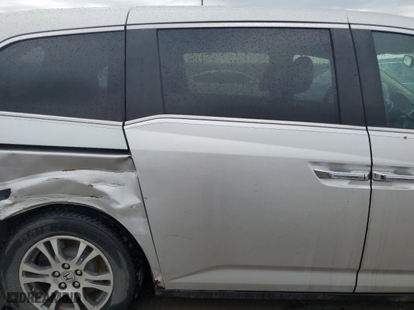 2013 Honda Odyssey EX-L with VIN 5FNRL5H62DB076590, listed as a Copart auction lot 43331705 with 244,345 mi miles and Salvage Title. Bid and sale history available at carsss.com. Image 11.