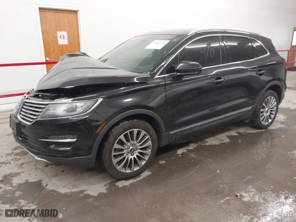 2015 Lincoln MKC with VIN 5LMCJ2A96FUJ47288, listed as a IAAI auction lot 41566290 with 102,316 mi miles. Bid and sale history available at carsss.com. Image 17.