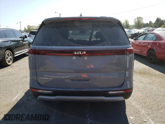 2024 Kia Carnival EX with VIN KNDNC5H34R6399479, listed as a Copart auction lot 70980814 with 17,177 mi miles and Salvage Title. Bid and sale history available at carsss.com. Image 6.