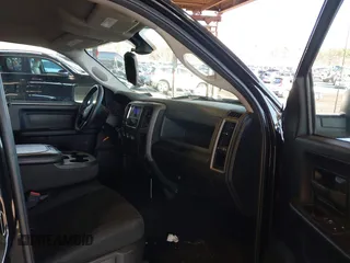 2018 Ram 1500 Express with VIN 1C6RR7FGXJS302502, listed as a IAAI auction lot 40942179 with 91,557 mi miles. Bid and sale history available at carsss.com. Image 5.