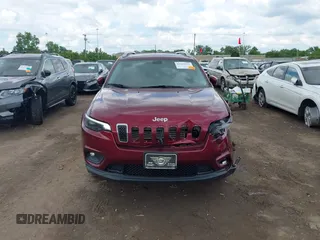 2019 Jeep Cherokee Latitude with VIN 1C4PJMCB5KD386572, listed as a IAAI auction lot 42364321 with 133,854 mi miles and . Bid and sale history available at DreamBid. Image 12.