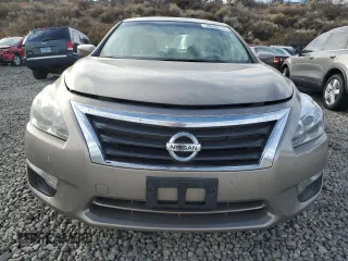 2014 Nissan Altima 2.5 with VIN 1N4AL3AP3EN236747, listed as a Copart auction lot 78548754 with 145,627 mi miles and Salvage Title. Bid and sale history available at carsss.com. Image 5.