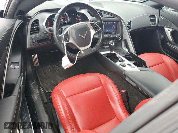 2017 Chevrolet Corvette 1LT z VIN 1G1YB2D7XH5117396, wystawiony jako Copart lot #52410255 z przebiegiem 31 357 mil mil oraz Szkoda całkowita • Salvage title. Historia ofert i sprzedaży dostępna na DreamBid. Obrazek 8.