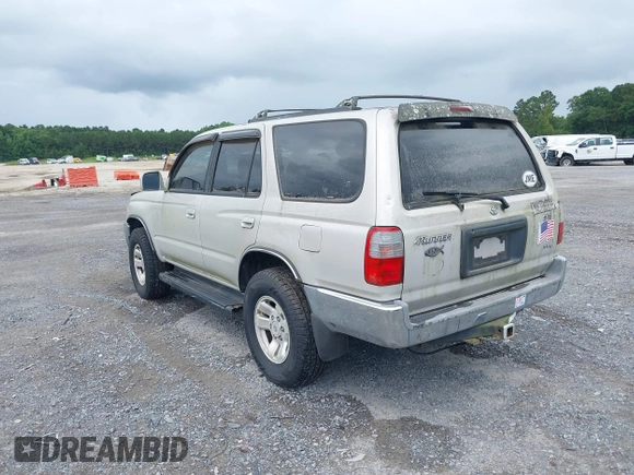 1999 Toyota 4Runner SR5 z VIN JT3GN86RXX0122884, wystawiony jako IAAI lot #42475427 z przebiegiem 143 853 mil mil oraz . Historia ofert i sprzedaży dostępna na DreamBid. Obrazek 3.