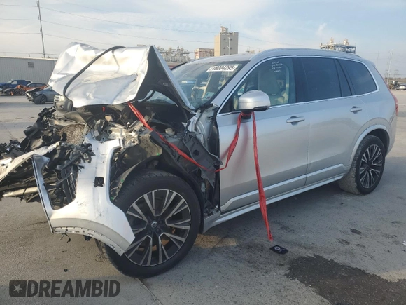 2020 Volvo XC90 Momentum with VIN YV4102PK2L1533048, listed as a Copart auction lot 46004295 with 0 mi miles and Salvage Title. Bid and sale history available at carsss.com. Image 1.