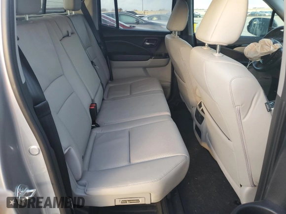 2017 Honda Ridgeline RTL-E z VIN 5FPYK3F72HB039695, wystawiony jako Copart lot #48750495 z przebiegiem 123 910 mil mil oraz Szkoda całkowita • Salvage title. Historia ofert i sprzedaży dostępna na DreamBid. Obrazek 11.