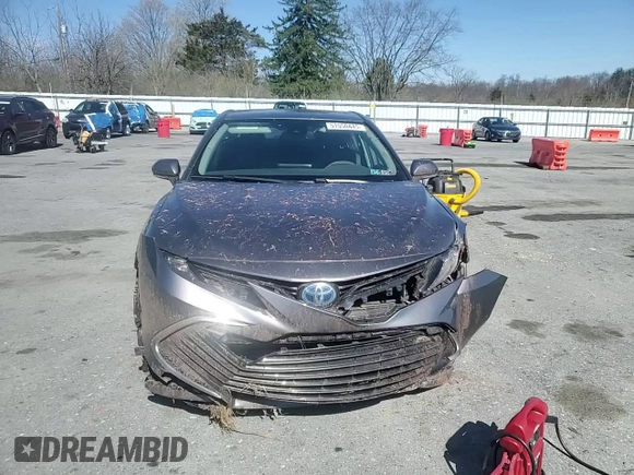2021 Toyota Camry Hybrid LE with VIN 4T1H31AK5MU550157, listed as a Copart auction lot 51550445 with 94,829 mi miles and Salvage Title. Bid and sale history available at carsss.com. Image 10.