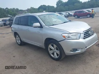 2010 Toyota Highlander Limited with VIN 5TDDK3EH1AS038315, listed as a IAAI auction lot 42480578 with 245,280 mi miles and . Bid and sale history available at DreamBid. Image 1.