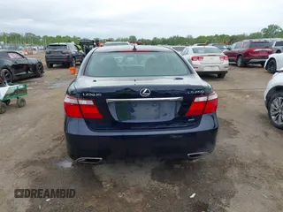 2009 Lexus LS 460 с VIN JTHCL46F995003808, выставлен на аукционе IAAI как лот 42236646 с пробегом 132 083 миль миль и . История ставок и продаж доступна на DreamBid. Изображение 17.